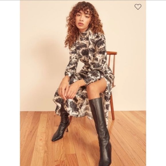 Reformation Maple Dress - Picture 2 of 13